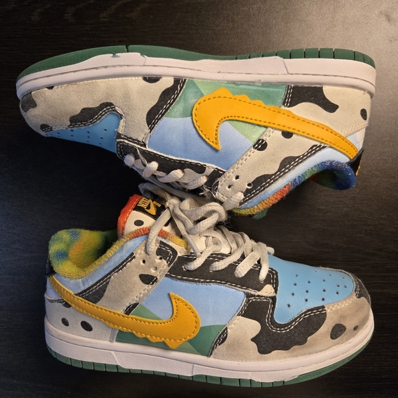 Nike SB Dunk Low Ben & Jerry's Chunky Dunky Shoes CU3244-100 Size 2Y